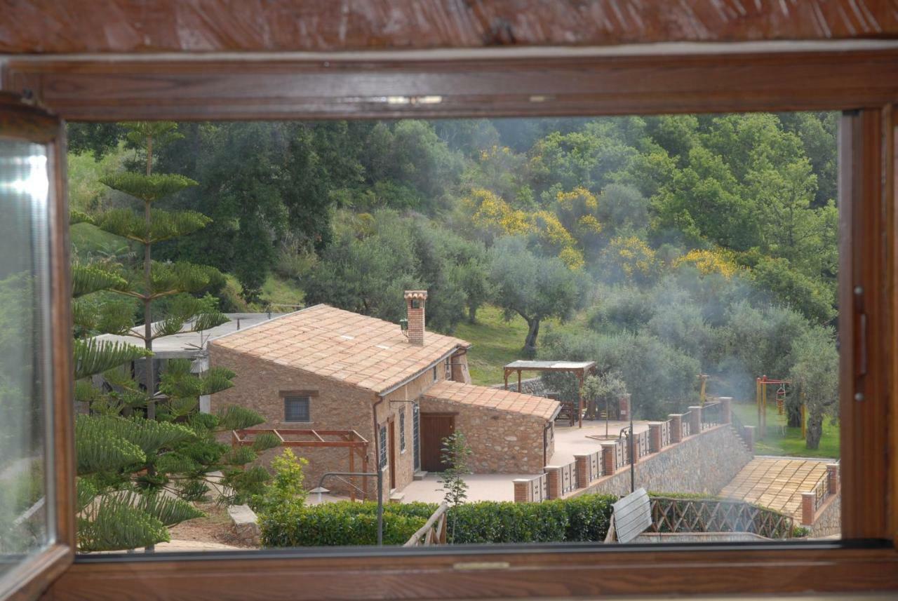 Azienda Agrituristica Le Terre Di San Leonardo Cetraro Luaran gambar